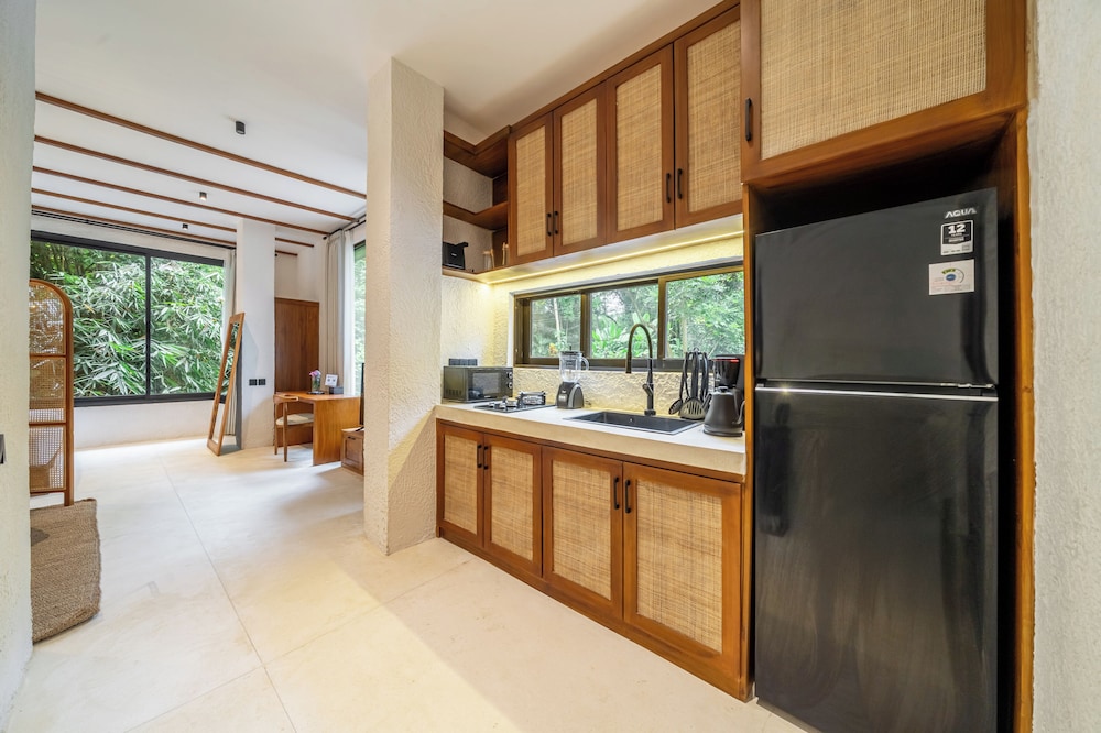 Sacred Jungle by EVDEkimi Ubud – Modern Villas and Apartments with Kitchens, Pools, & Personalized Concierge Service