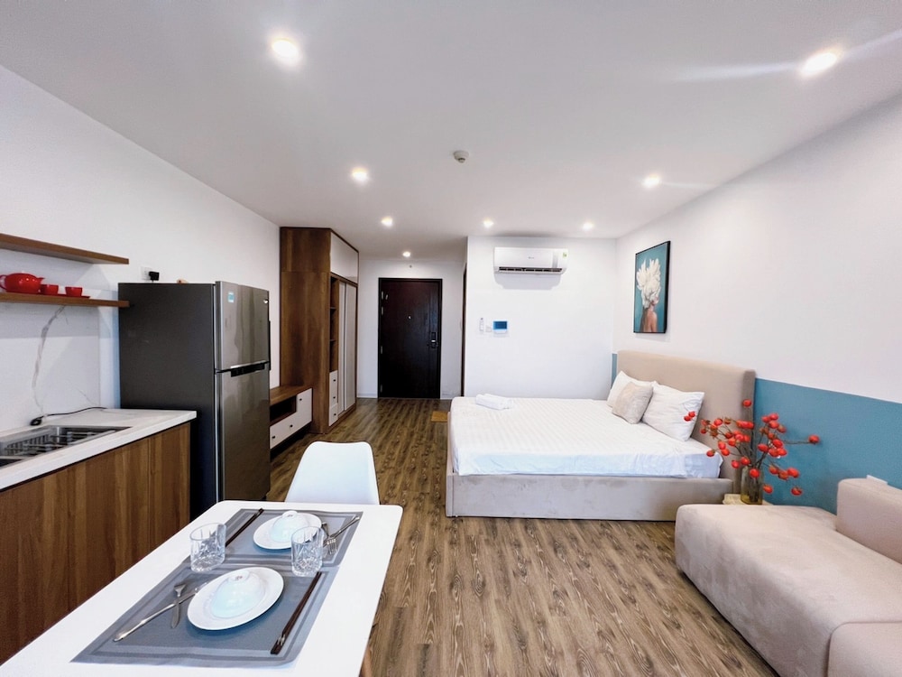Hagi APT - Vinhomes D'Capitale in Ha Noi