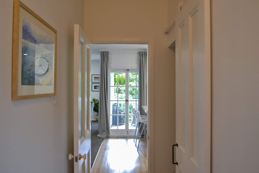 Heritage, Renovated 2 Bedroom Ponsonby Villa view 5
