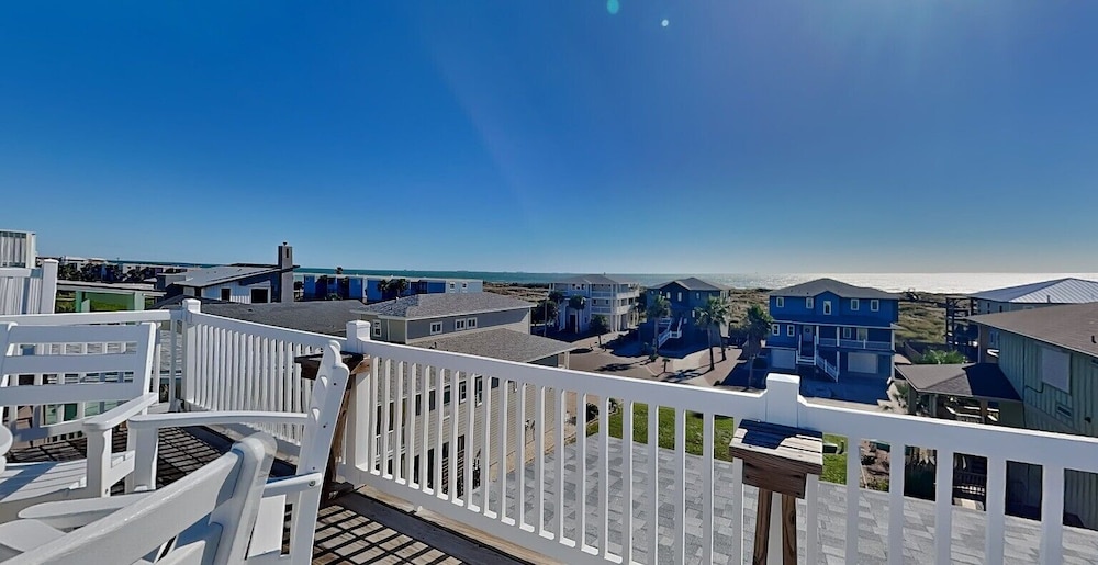 Brew Lagoon by Silver Sands Vacation Rentals