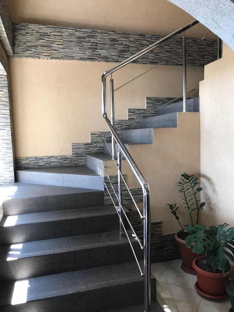 Elena Guest House
