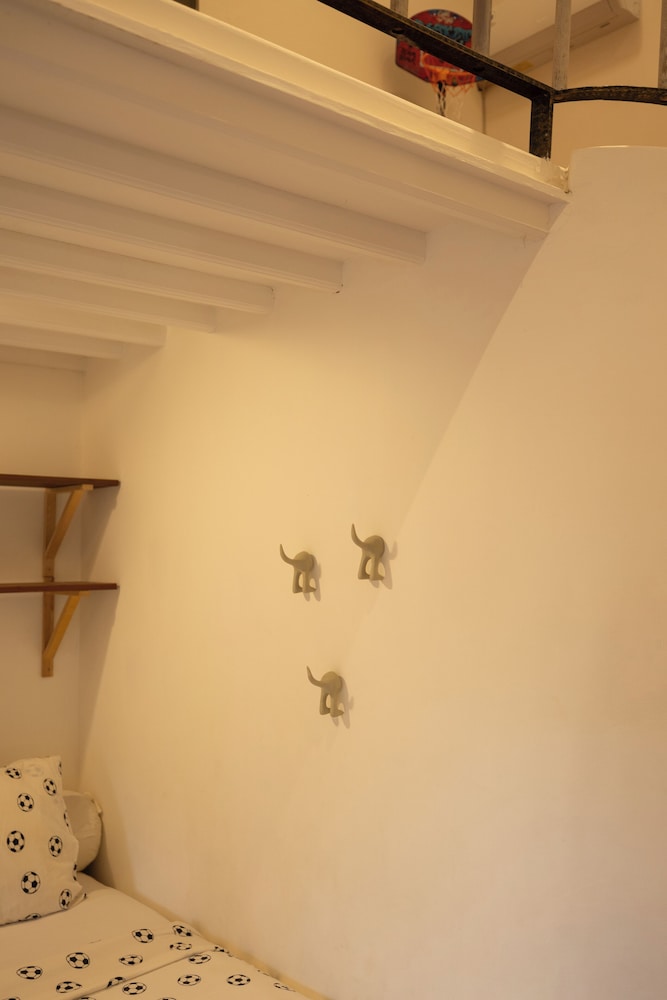 Charming Two Bedroom Villa Near Seminyak