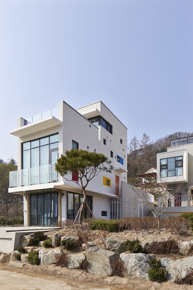 NoilRiver Pension