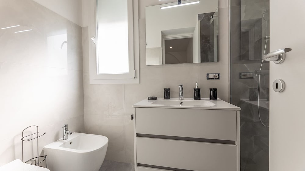 Sole Apartment 2 Central Marina With Modern Furnishings