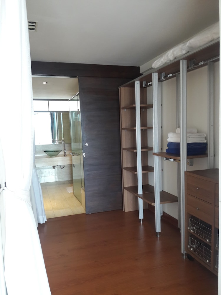 Kathu Vacations - The Green Golf Residence Condominium - Property Image 8