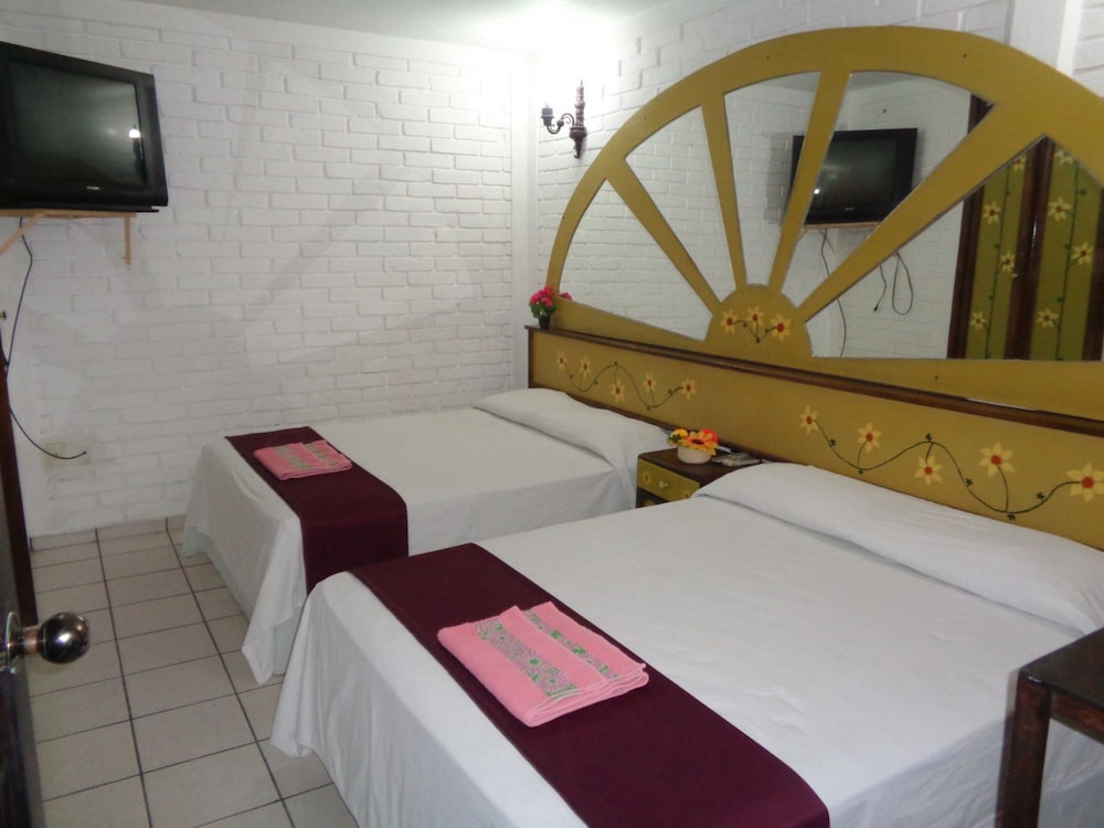 Poza Rica Vacations - Hotel Boutique Esmeralda - Property Image 34