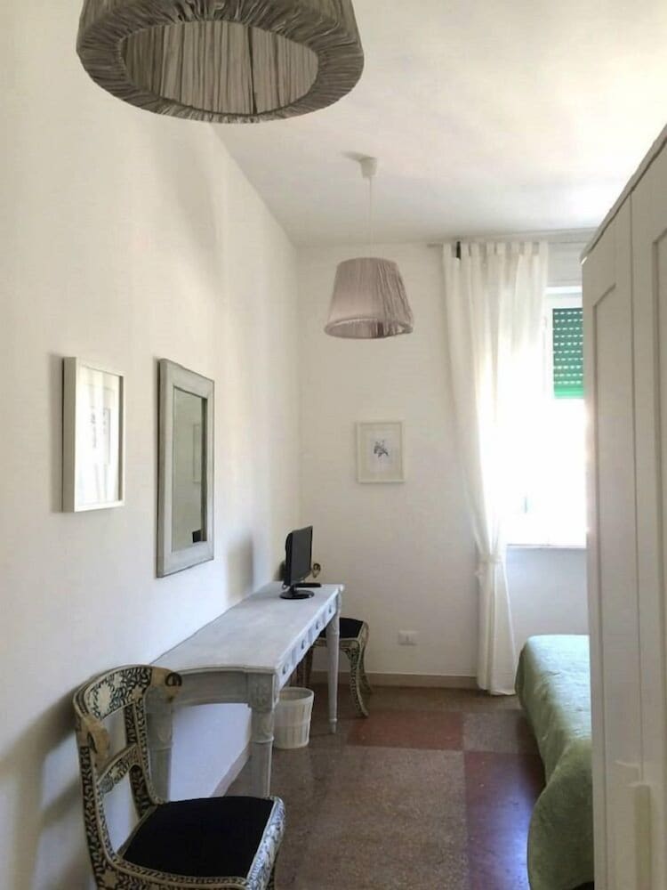 B&B In White