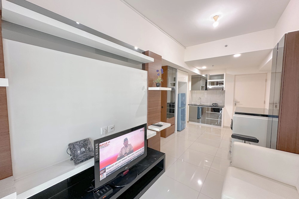 2Br Connected To Pakuwon Mall At Orchard Supermall Mansion Apartment