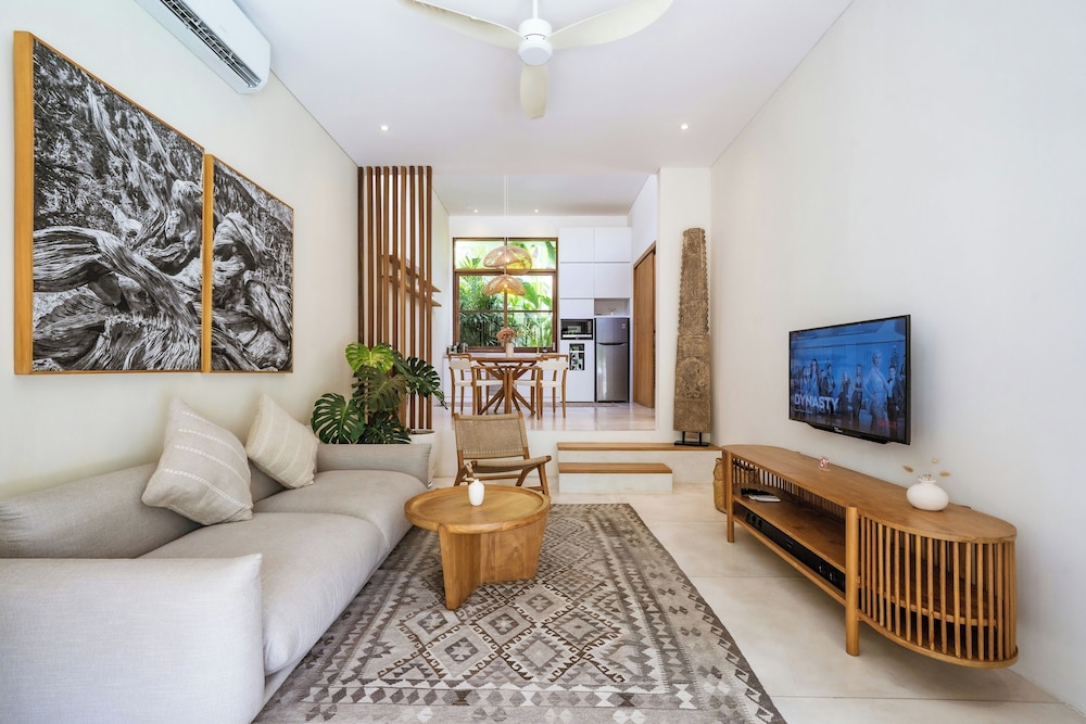 Villa Kayu Pererenan