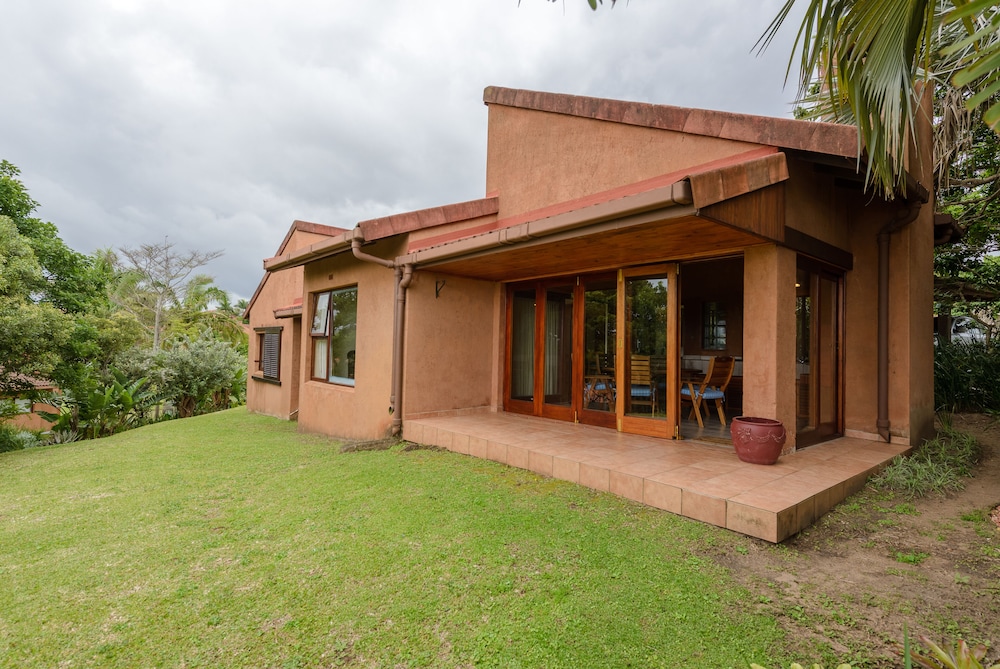 San Lameer Villa Rentals 12405