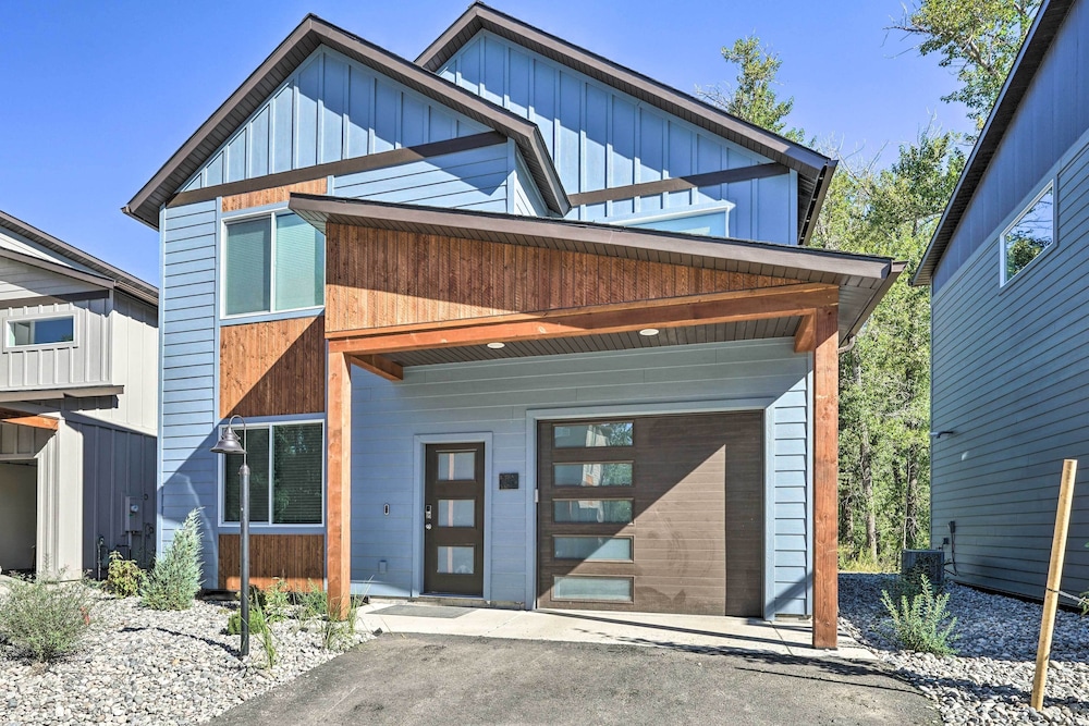 Bozeman Stand-alone Home w/ River Access! view 2