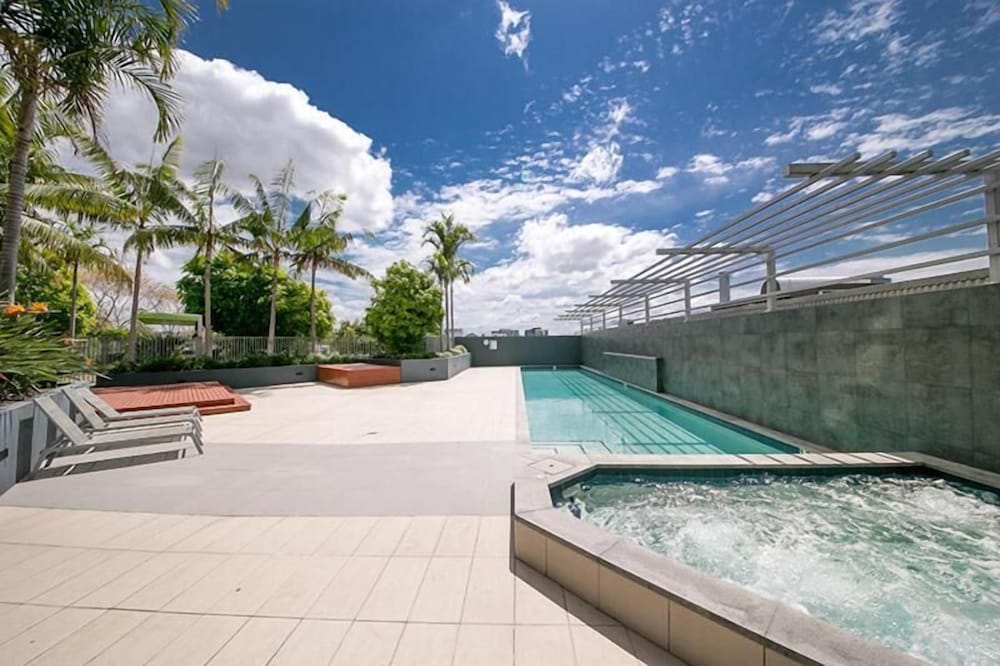 South bank serviced apartments