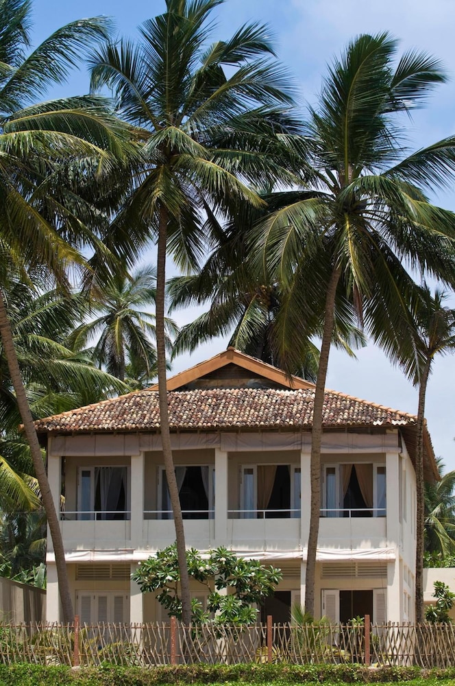 Sri Villas