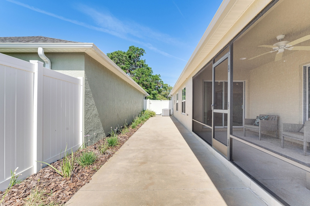 < 1 Mi to Brownwood Paddock Square: Home w/ Patio!, photo 6