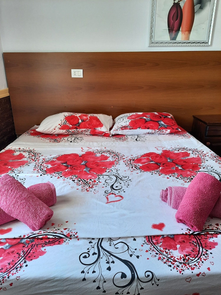 Hotel Nacional Durres