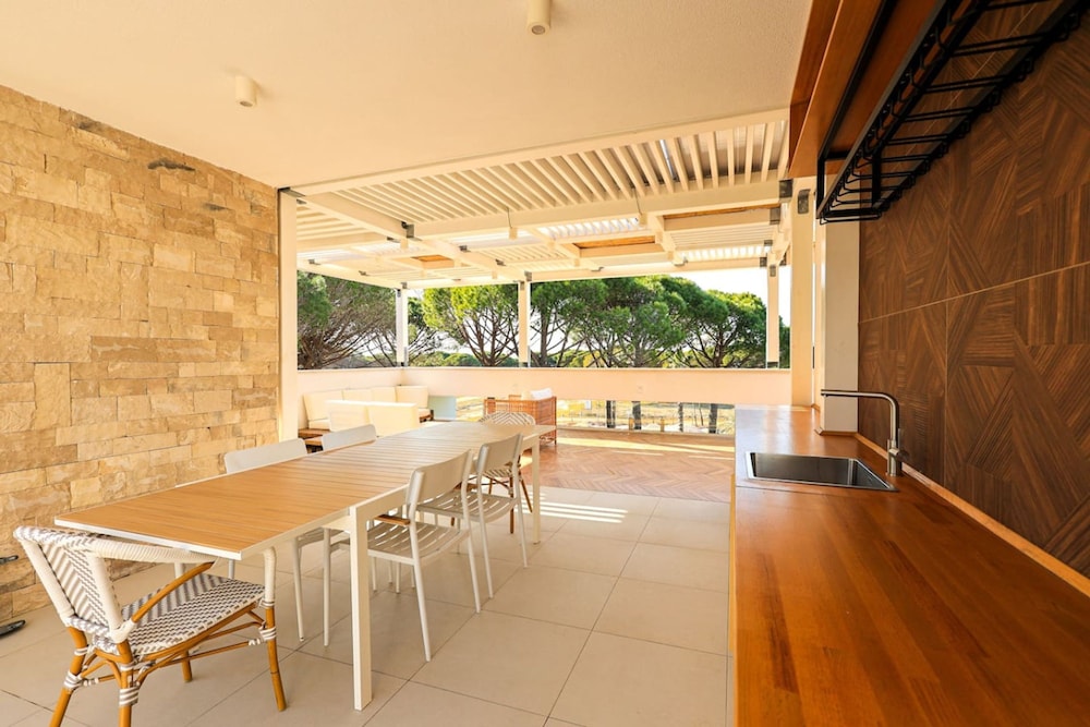 Sanpietro Elite Signature Villa