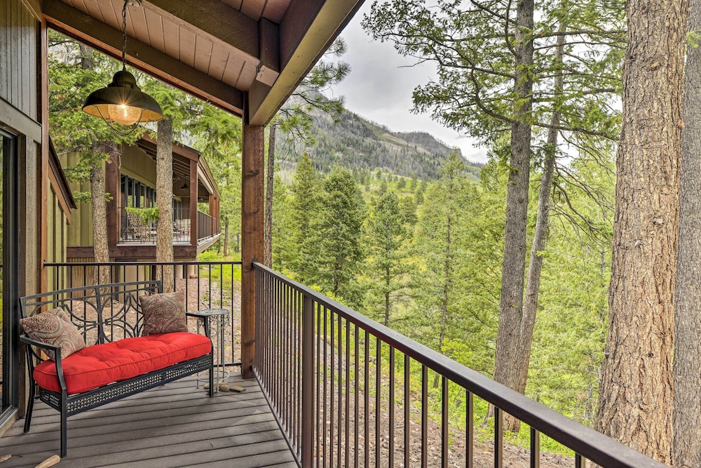 Family-friendly Durango Condo w/ Resort Amenities!