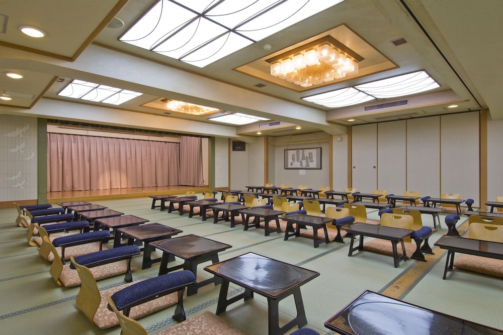 meeting & event spaces