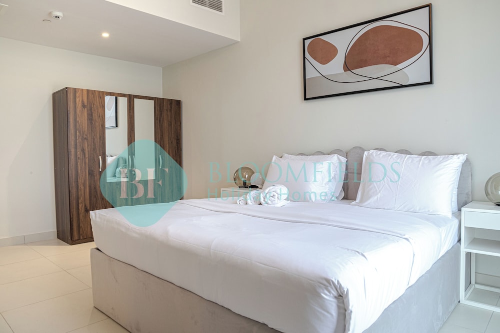 Bloomfields Stylish 1BR in Reflection
