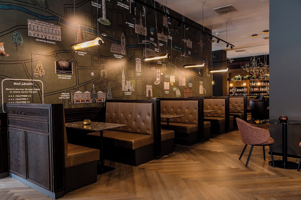 Motel One Dublin 18