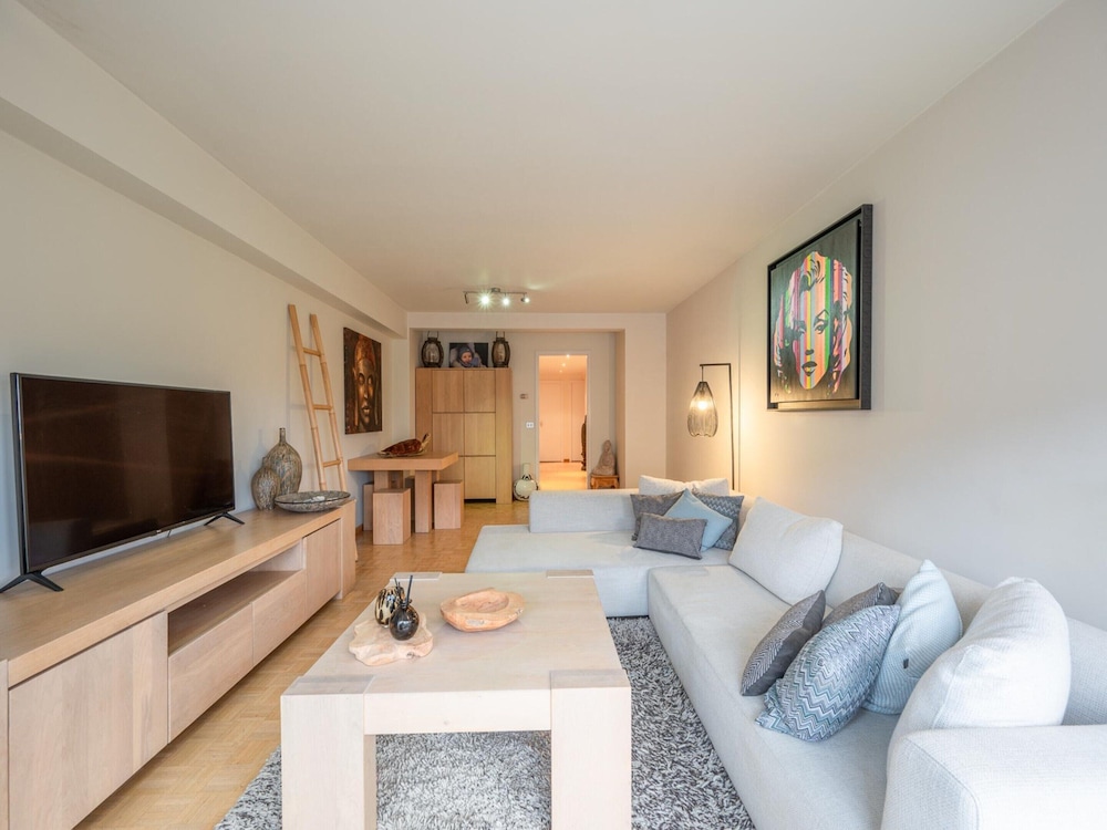 Apartment in Knokke-heist Near Lippenslaan