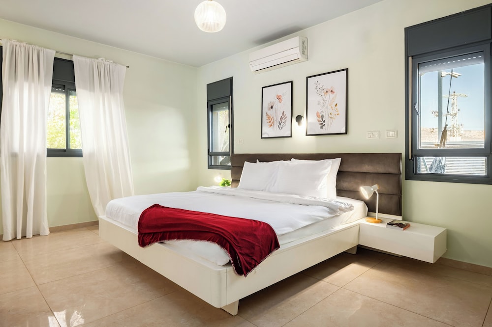 Tranquil Galilee Retreat by Sea N' Rent