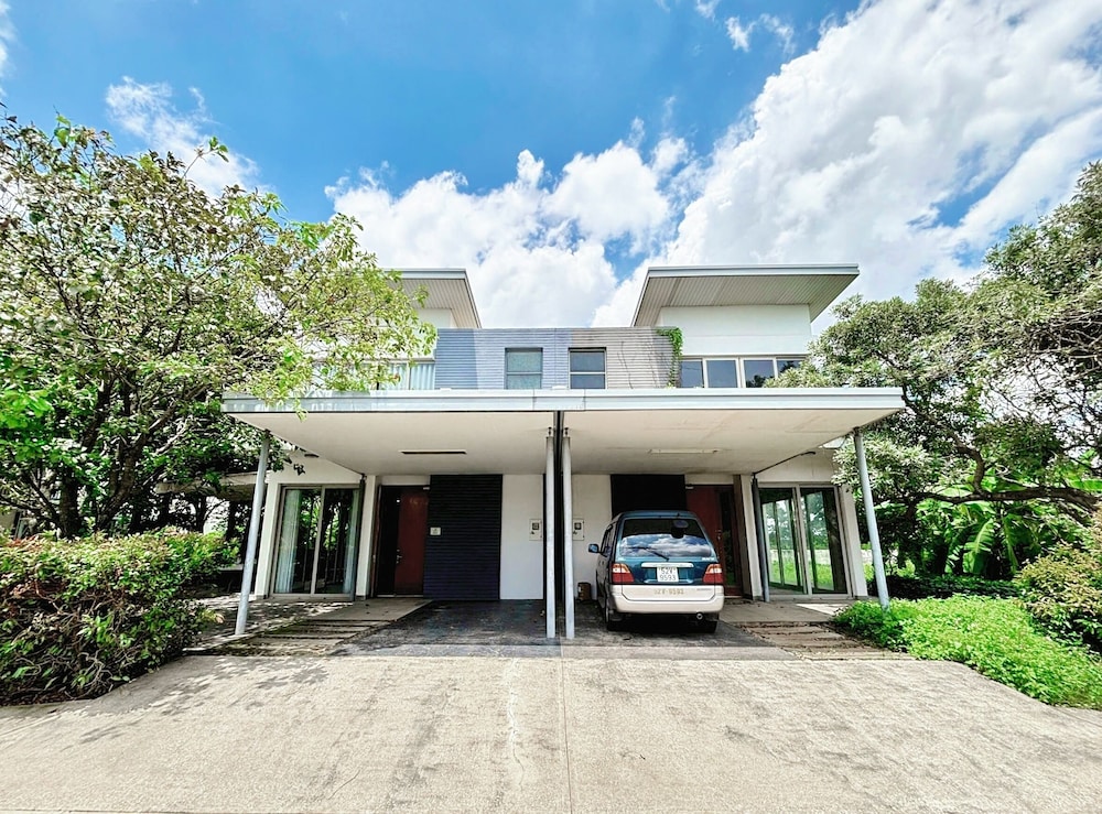 Lumiere Villa Swanbay