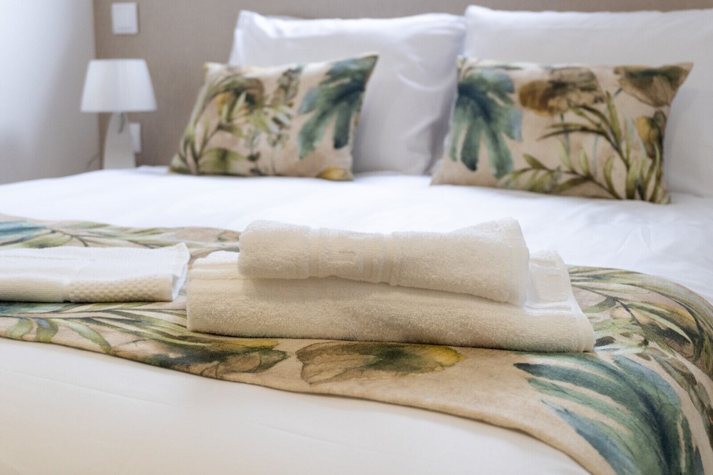 City Center Comfort Apartment B by Vacationy
