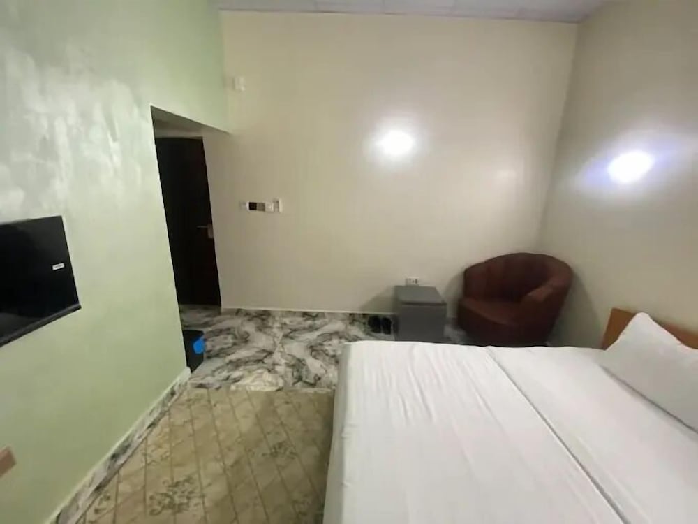 Easyinn Homes