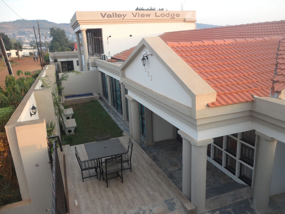 Valley View Lodge