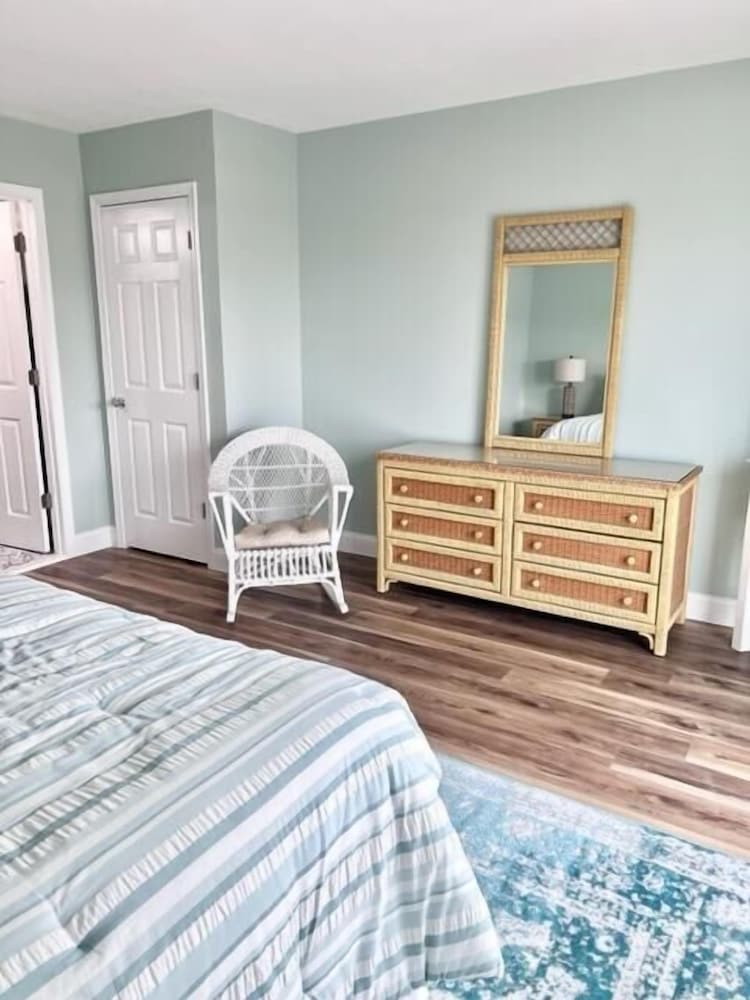 Ocean Pointe 10