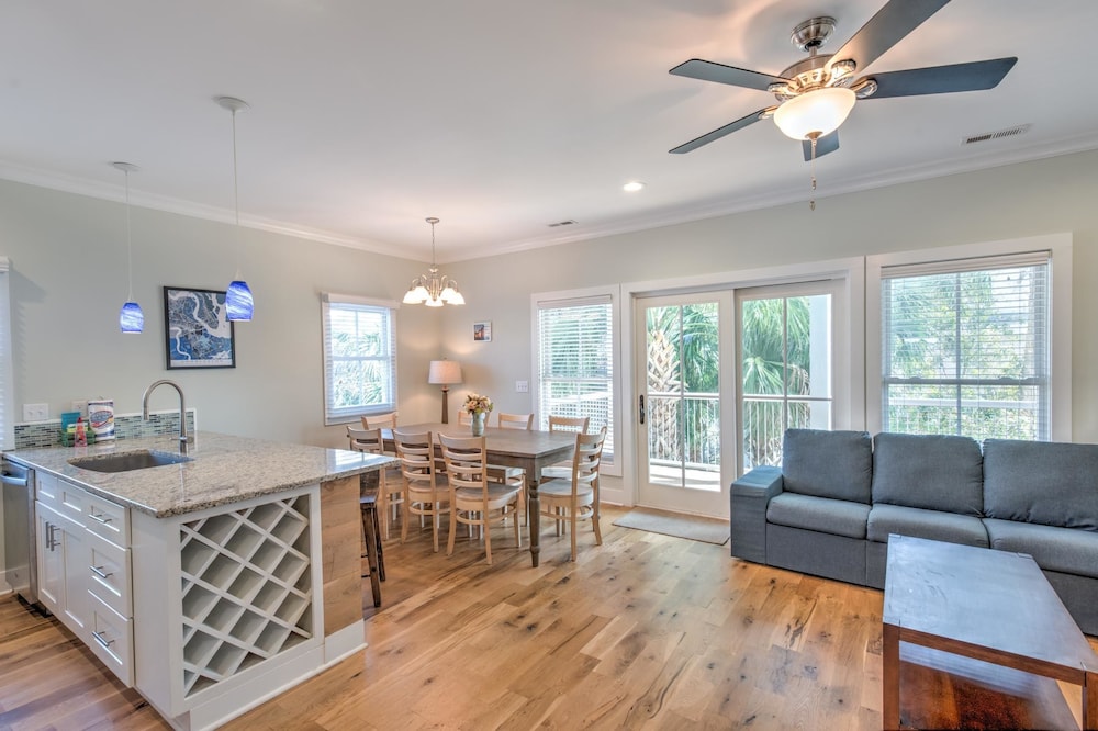 E Ashley A 121 4 Bedroom Holiday Home By My Ocean Rentals