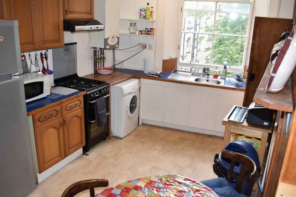 Traditional Apartment oer the Meadows