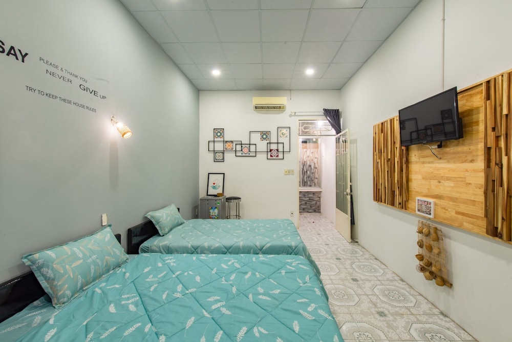 V3 Hostel
