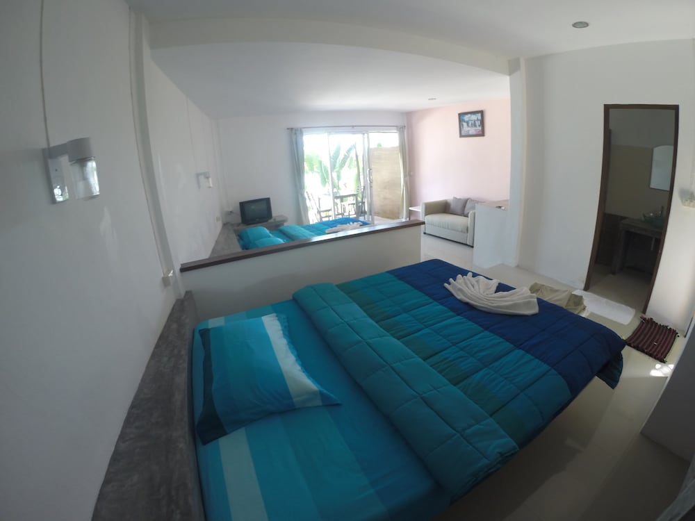 Moon Beach Resort