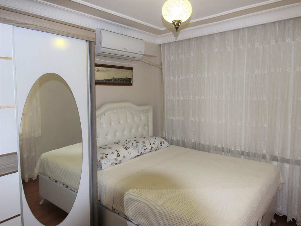Yılmaz Apart