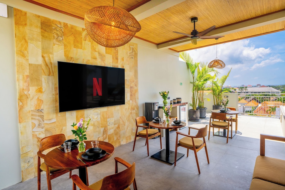 Avanya Apartments by Pertama Management