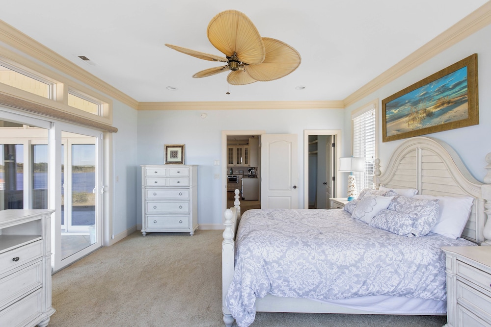 Permuda Private Island by Topsail Realty