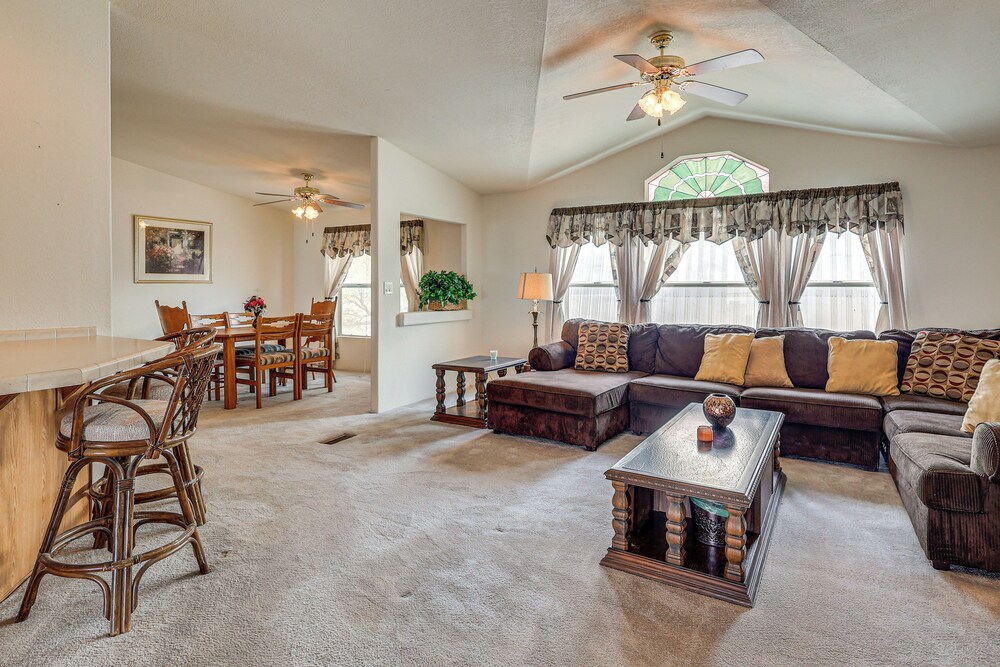 1 Mi to Lake: Home w/ Deck in Elephant Butte