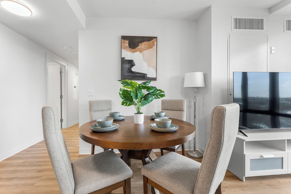 Furnished Apts near Harvard Stadium