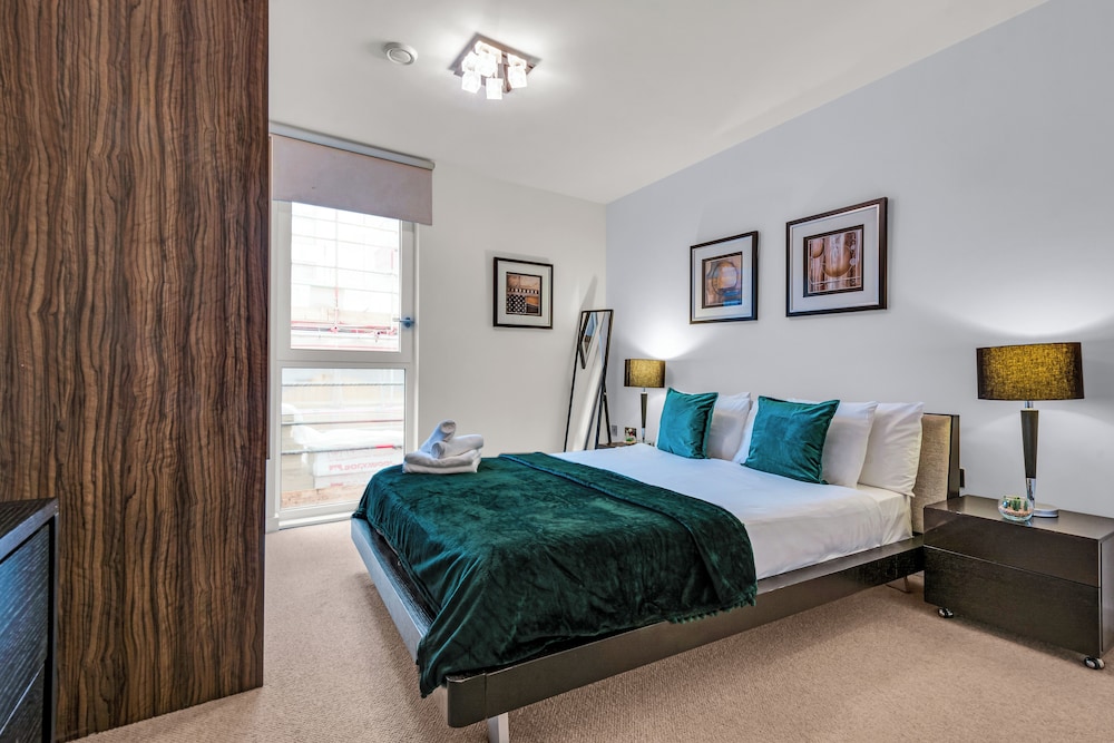 MySquare Apartments Shoredtich