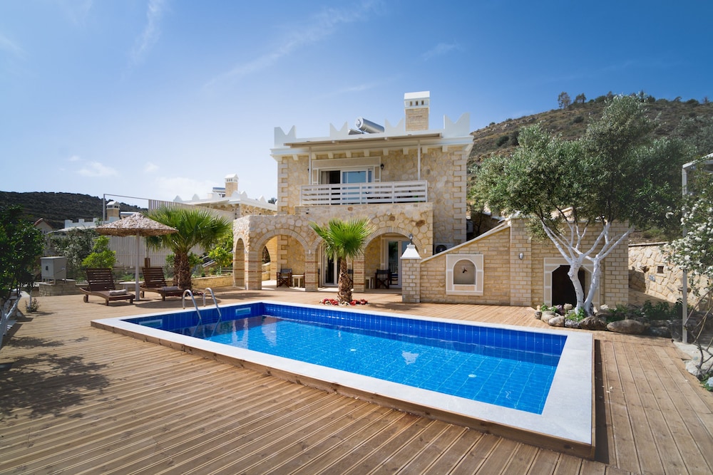 Anesis Family Villas
