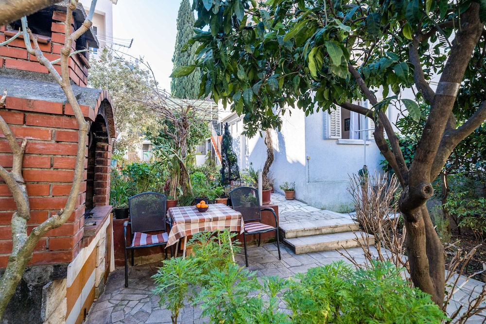 Dubrovnik Vacations - Studio Apartment Masa - Property Image 1