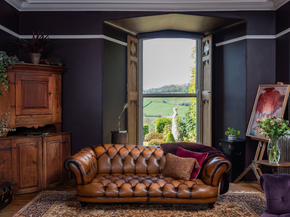 Fernhill Castle