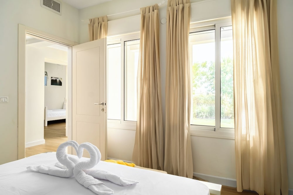 Rosh HaNikra Garden Villa by Sea N' Rent