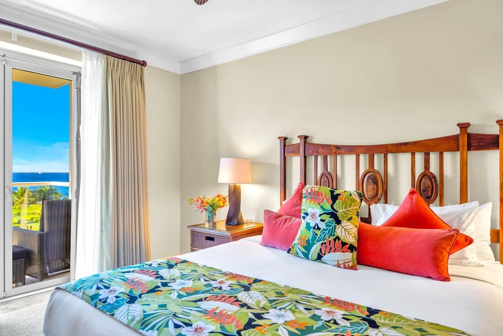 Honua Kai 2 Free Rental Cars KBM Resorts Extra Large Lanai 2 Units, 5 Bedrooms HK Ml-1904