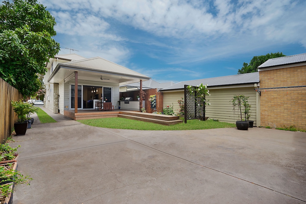 Newcastle Executive Homes - Veda House