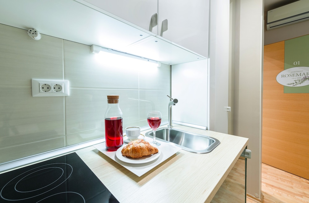 Sun Spalato Mak Apartments view 4