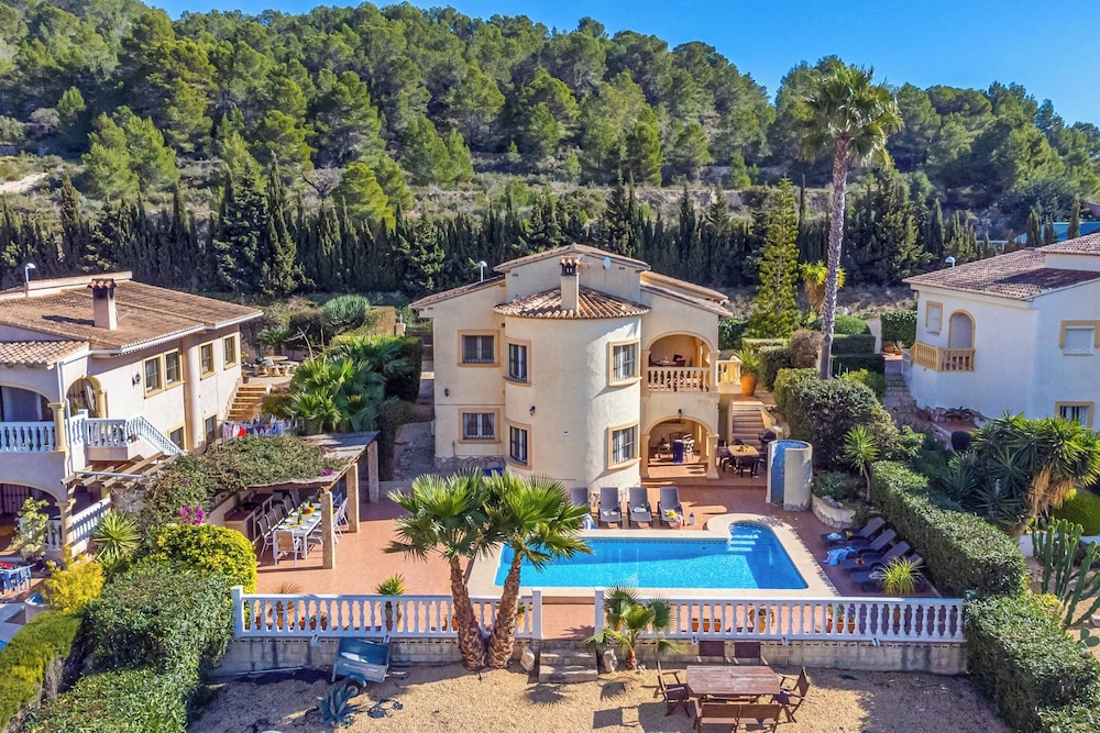Villa Comodo