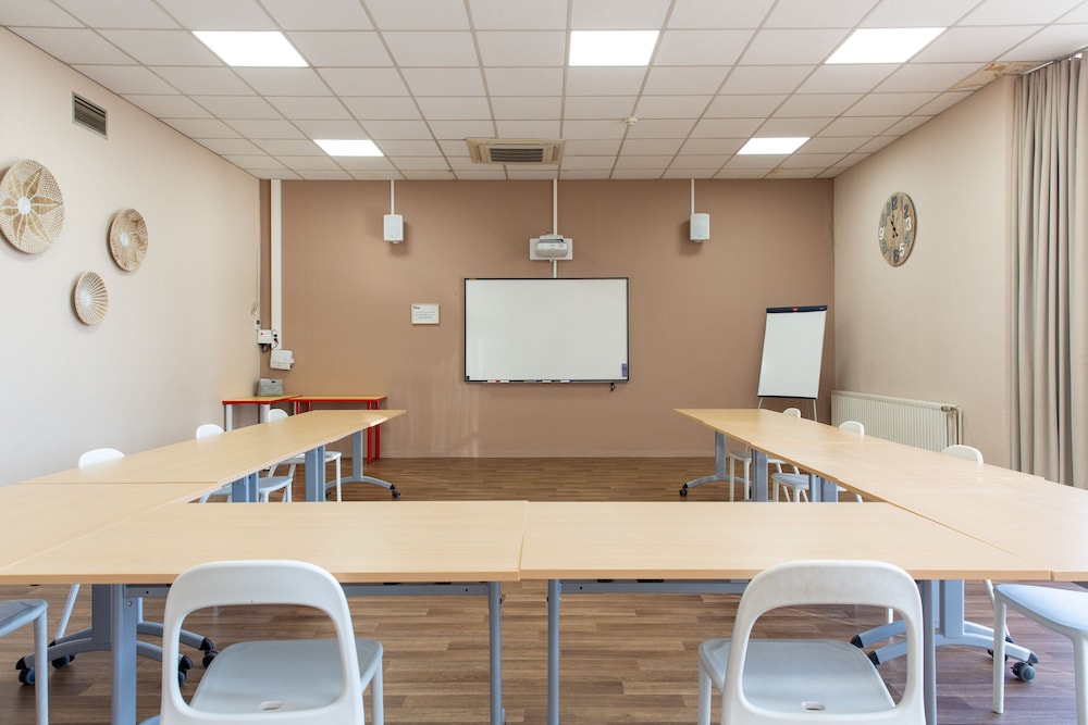 meeting & event spaces